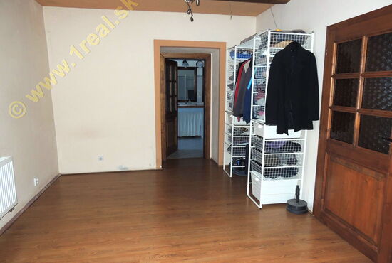 Rodinný dom, Nadštandard, RD, Moštenica [579]