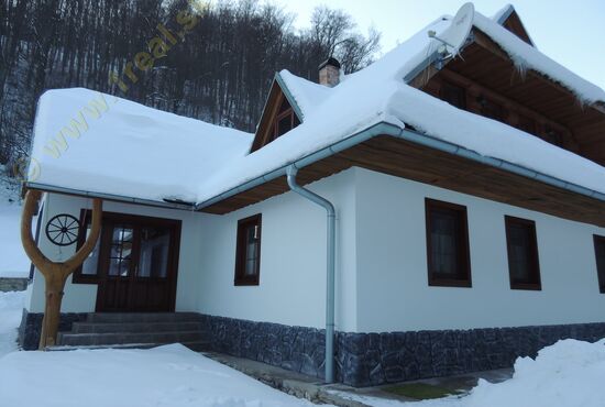 Rodinný dom, Nadštandard, RD, Moštenica [579]