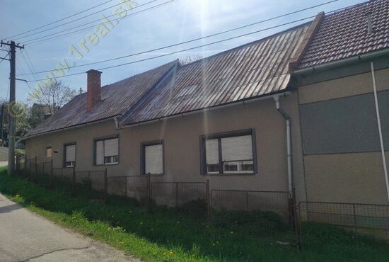 Rodinný dom, RD, Poniky [647]