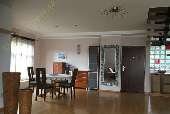 Mezonetový byt, Banská Bystrica, Rudlovská cesta [652]