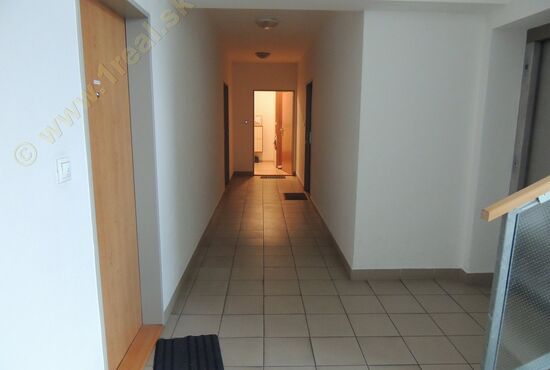 2-izbový byt, Banská Bystrica, Kyjevské námestie [658]