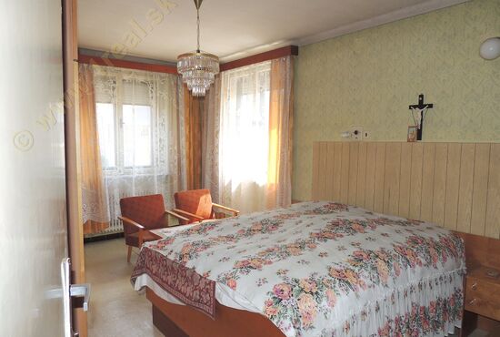 Rodinný dom, Selce, Banská Bystrica [702]