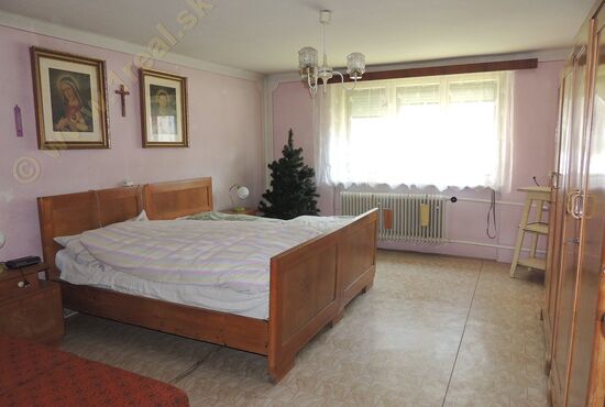 Rodinný dom, Selce, Banská Bystrica [702]