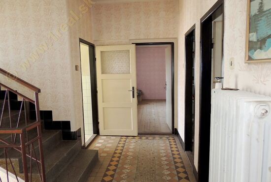 Rodinný dom, Selce, Banská Bystrica [702]