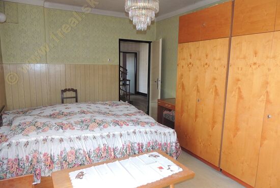 Rodinný dom, Selce, Banská Bystrica [702]