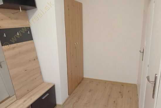 1-izbový byt, Banská Bystrica, Švermova [711]