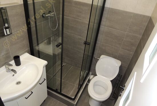 Garsónka, Banská Bystrica, Internátna [645]