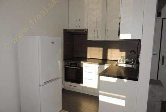 Garsónka, Banská Bystrica, Internátna [645]