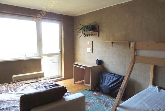 1-izbový byt, Jasenie [723]