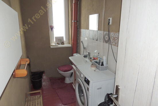 1-izbový byt, Jasenie [723]