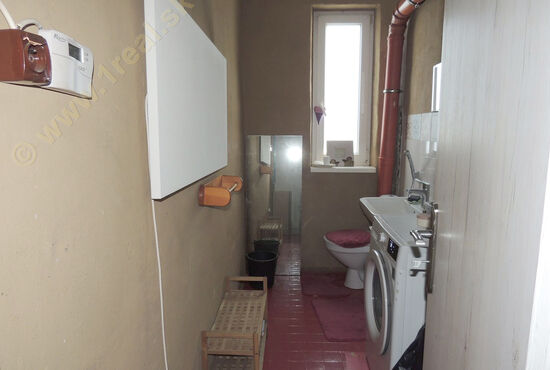 1-izbový byt, Jasenie [723]