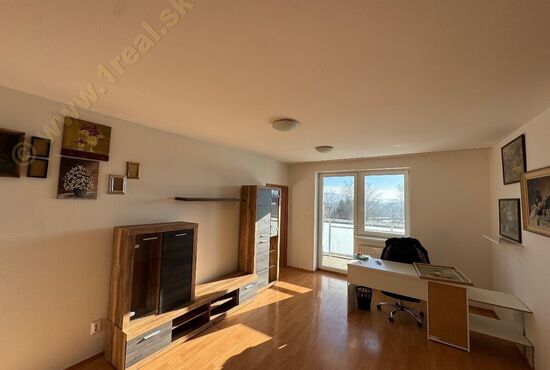 2-izbový byt, Banská Bystrica, Kyjevské nám. [732]