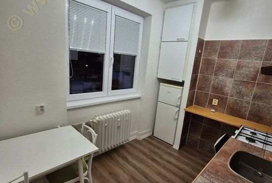 2-izbový byt, Banská Bystrica, 9. mája [733]