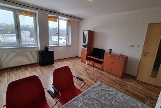 2-izbový byt, Banská Bystrica, Bakossova [741]