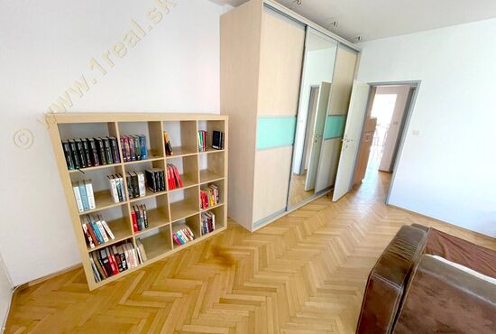 2-izbový byt, Banská Bystrica, Uhlisko [747]