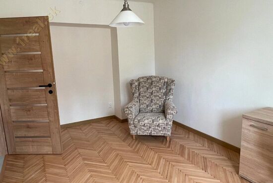 3-izbový byt, Banská Bystrica, Nešporova [750]