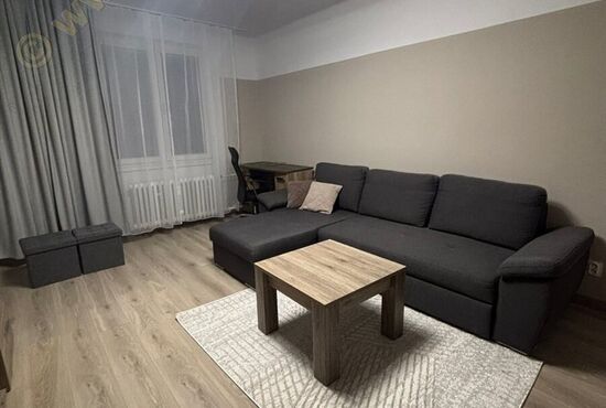 2-izbový byt, Banská Bystrica, Tr. SNP [755]