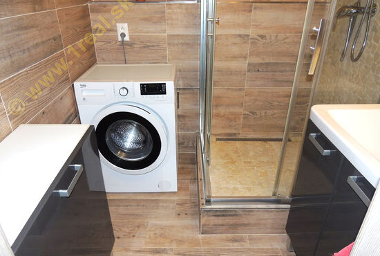 3-izbový byt, Banská Bystrica, Rudohorská [566]