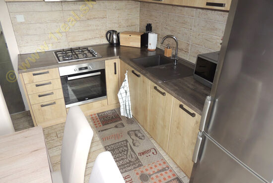 3-izbový byt, Banská Bystrica, Rudohorská [566]