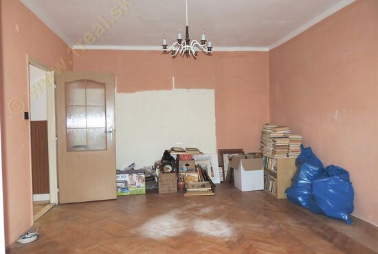 2-izbový byt, Banská Bystrica, Jesenského [766]