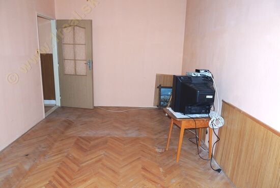 2-izbový byt, Banská Bystrica, Jesenského [766]