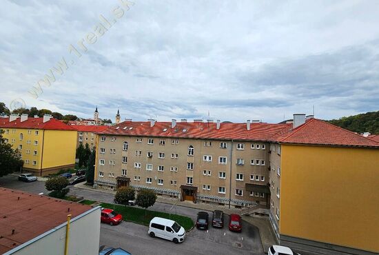 3-izbový byt, Banská Bystrica, T. Vansovej [769]