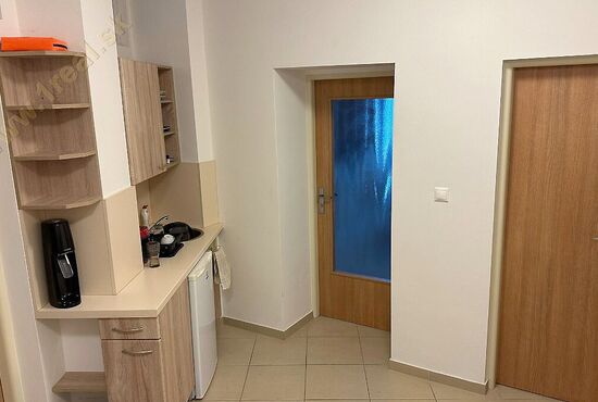 Kancelária - Banská Bystrica, Dolná Strieborná [775]