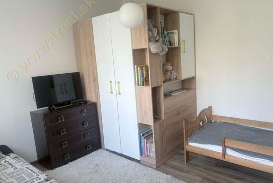 3-izbový byt, Banská Bystrica, Karpatská [777]