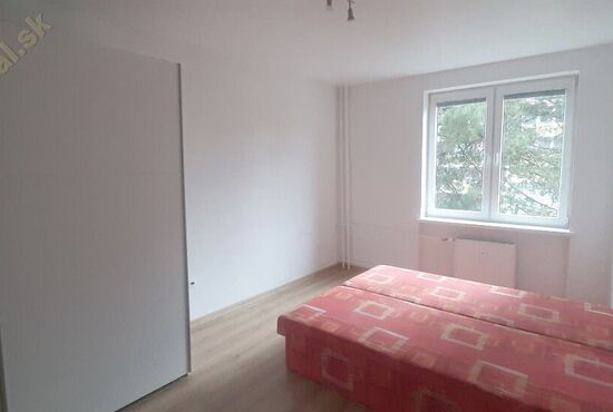 2-izbový byt, Banská Bystrica, Tr. SNP [790]