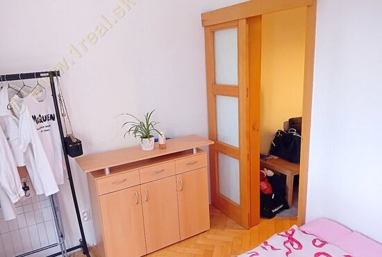 1-izbový byt, Banská Bystrica, Švermova [806]