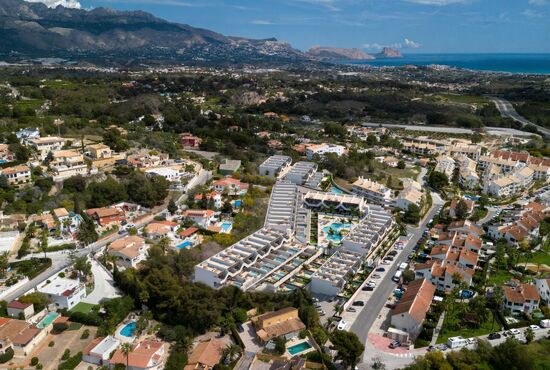 3-izb. Apartmán Na predaj, Alicante, Alfas del Pi, Španielsko [N9901]