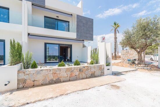 3-izb. Bungalov Na predaj, Alicante, Torrevieja, Španielsko [N6419]