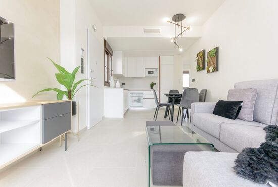 3-izb. Bungalov Na predaj, Alicante, Torrevieja, Španielsko [N6473]