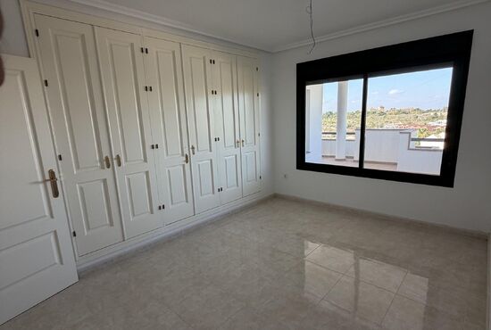 2-izb. Penthouse Na predaj, Alicante, Orihuela Costa, Španielsko [N8538]