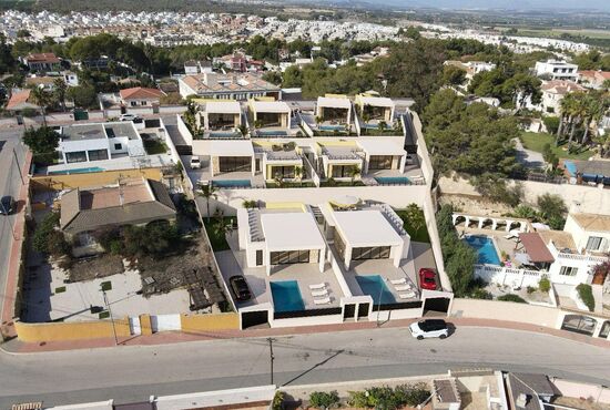 3-izb. Vila Na predaj, Alicante, Torrevieja, Španielsko [N9823]