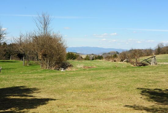 Pozemok, Banská Štiavnica, Banky - Hadová [517-3]