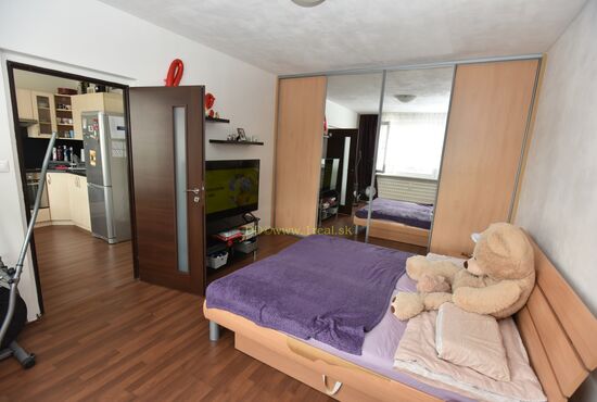 1-izbový byt, Banská Bystrica, Radvanská [105]