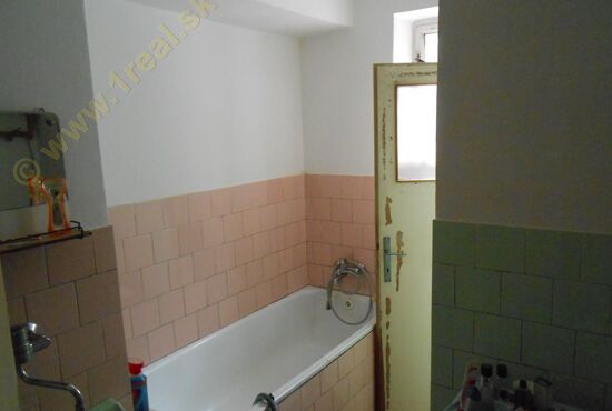 Rodinný dom, RD - Viacgeneračný, sídlisko, Banská Bystrica, Malachovská cesta [309]