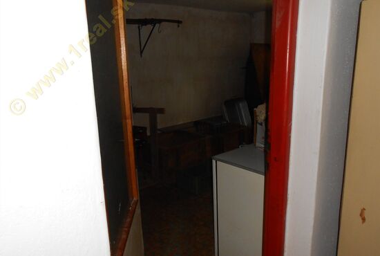 Rodinný dom, RD - Viacgeneračný, sídlisko, Banská Bystrica, Malachovská cesta [309]